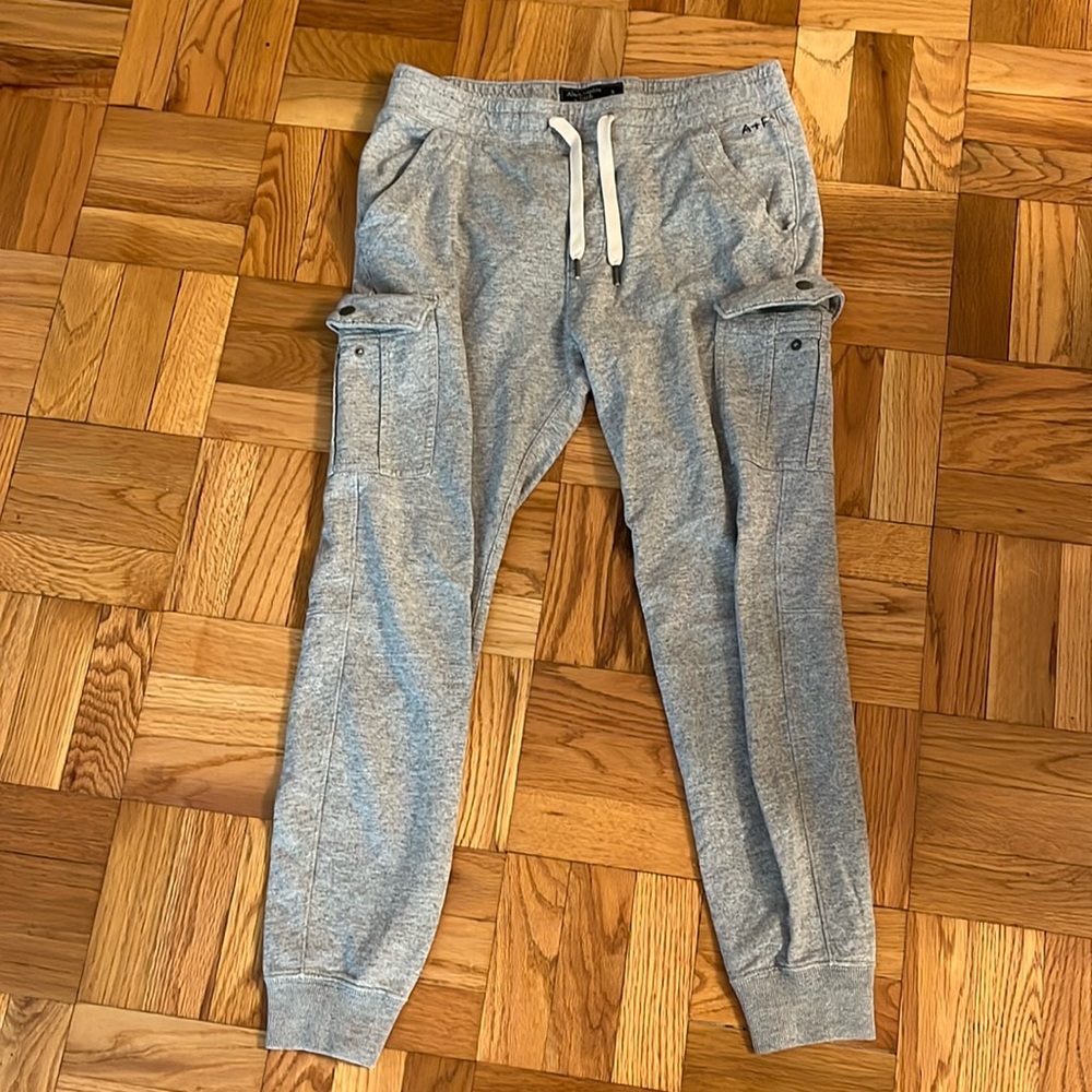 Abercrombie and Fitch men’s joggers Size Small